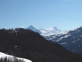 Piz Beverin im März